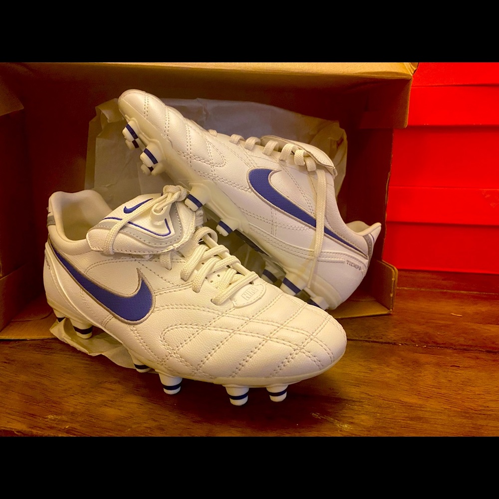 Woman cleats